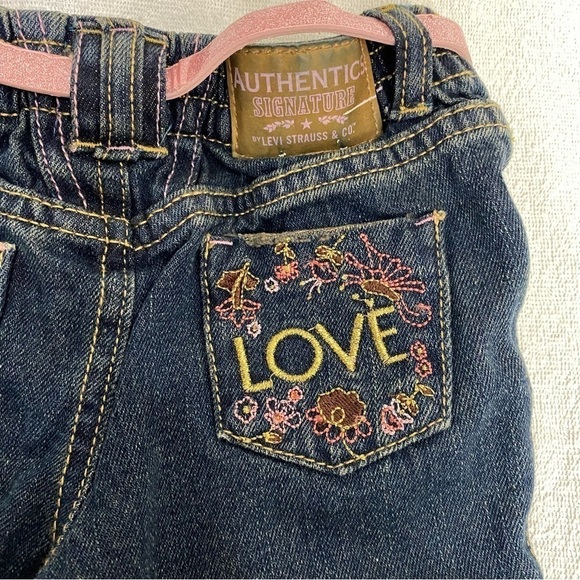 Levi Premium Denim Flare Jeans Embroidered with Belt Size 18 Month New - Picture 5 of 5